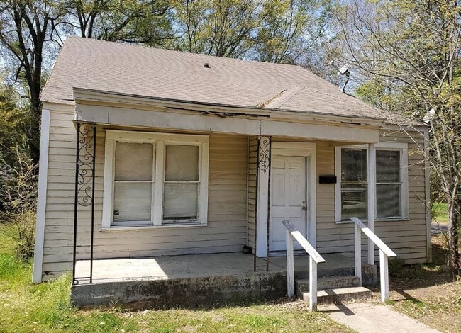 property at 6600 Southern Ave