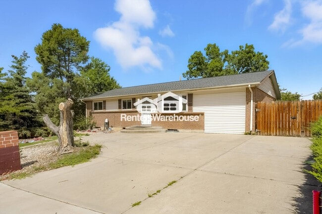 14641 E 13th Ave in Aurora, CO - Building Photo - Building Photo