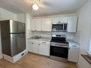 202 E County Line Rd in Hatboro, PA - Building Photo - Building Photo