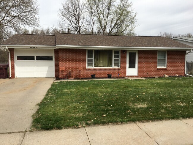 property at 5810 Wilshire Boulevard