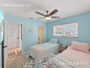 13006 Boca Ciega Ave in Madeira Beach, FL - Building Photo - Building Photo