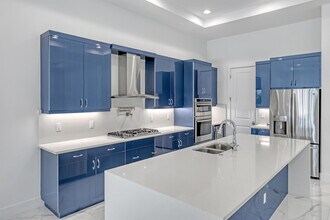 13501 Artisan Cir in Palm Beach Gardens, FL - Building Photo - Building Photo