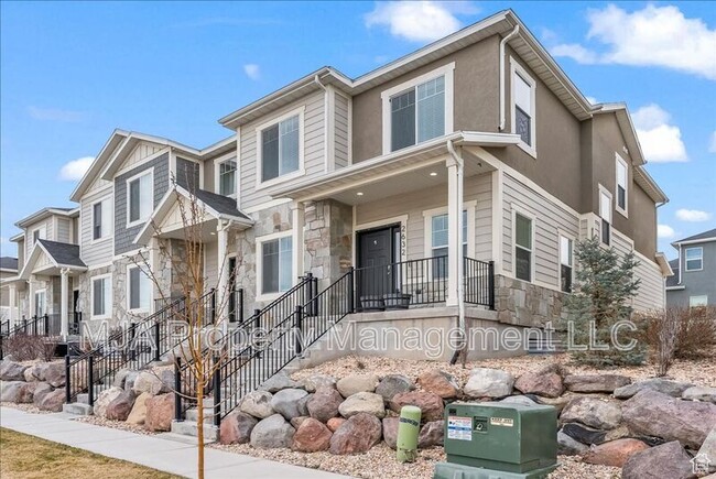 2632 N Cormac Pl in Lehi, UT - Foto de edificio - Building Photo