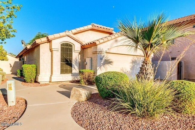 property at 1381 S Yucca Pl