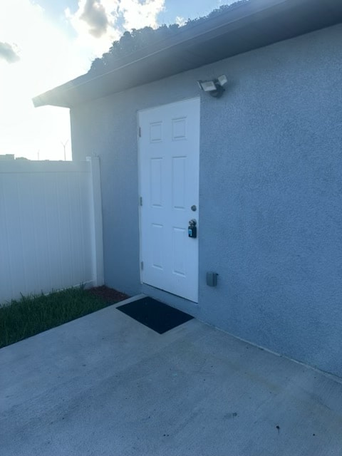 property at 1006 Old Tree Rd