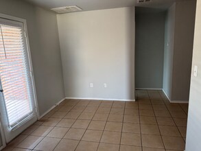 501 N Brentwood Ave in Lubbock, TX - Building Photo - Building Photo