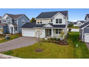 10274 Arrowwood Path in Woodbury, MN - Building Photo - Building Photo