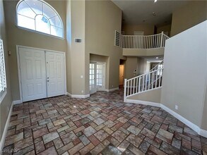 8330 Coyado St in Las Vegas, NV - Building Photo - Building Photo