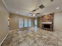 107 Silver Ridge Ln in Aledo, TX - Foto de edificio - Building Photo