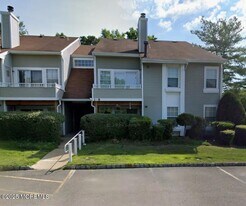 3 Dressage Ct in Tinton Falls, NJ - Building Photo