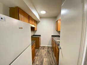 1004 Allena Dr in San Antonio, TX - Building Photo - Building Photo