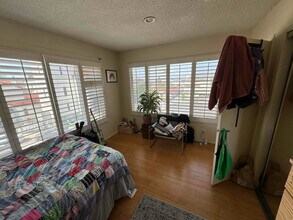 1630 Griffith Park Blvd, Unit 1 in Los Angeles, CA - Building Photo - Building Photo