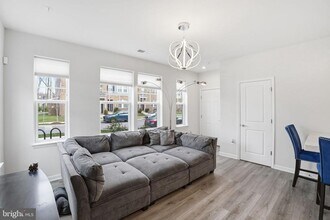 10501 John Glenn St in Lanham, MD - Building Photo - Building Photo