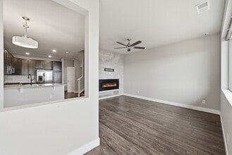 6607 Morrison Dr in Denver, CO - Building Photo - Building Photo