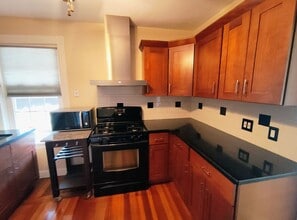 1180 Smith St in Providence, RI - Building Photo - Building Photo