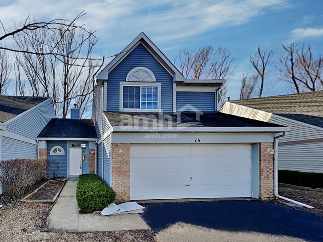 property at 15 Larkspur Ct