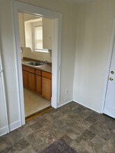 2034 Lawn Ave in Kansas City, MO - Building Photo - Building Photo