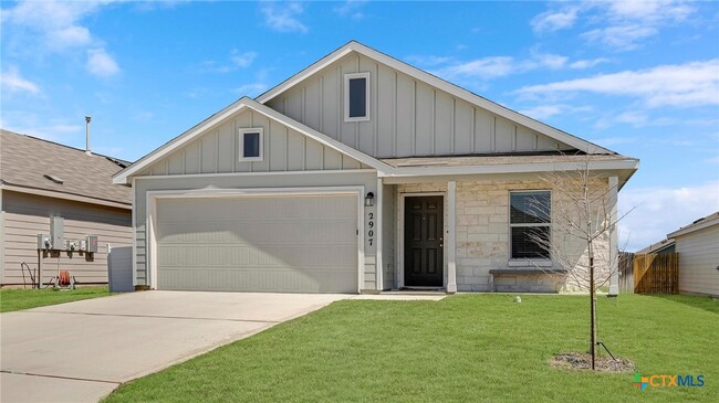 2907 Whinchat in Canyon Lake, TX - Building Photo - Building Photo