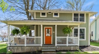 8343 E Wesley Ln, Unit 8341 E Wesley - Upper in North Webster, IN - Building Photo