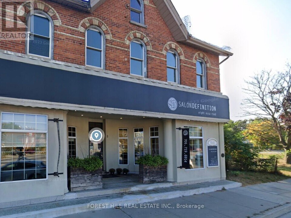 8 Essa Rd in Barrie, ON - Building Photo