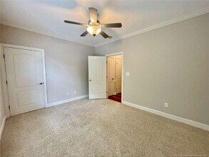 206 Fountainhead Ln in Fayetteville, NC - Building Photo - Building Photo