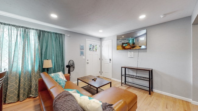 8134 Sherman St in Denver, CO - Building Photo - Building Photo