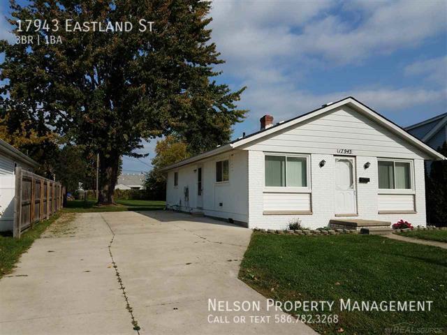 17943 Eastland St in Roseville, MI - Building Photo