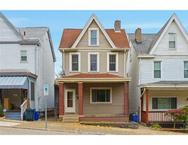 711 Boggs Ave in Pittsburgh, PA - Building Photo