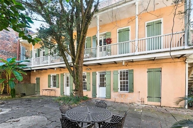 property at 1112 Royal St