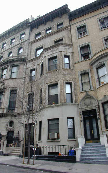 318 W 75th St in New York, NY - Foto de edificio - Building Photo