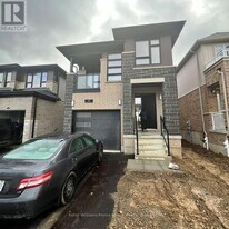 10 Shaded Crk Dr in Kitchener, ON - Building Photo