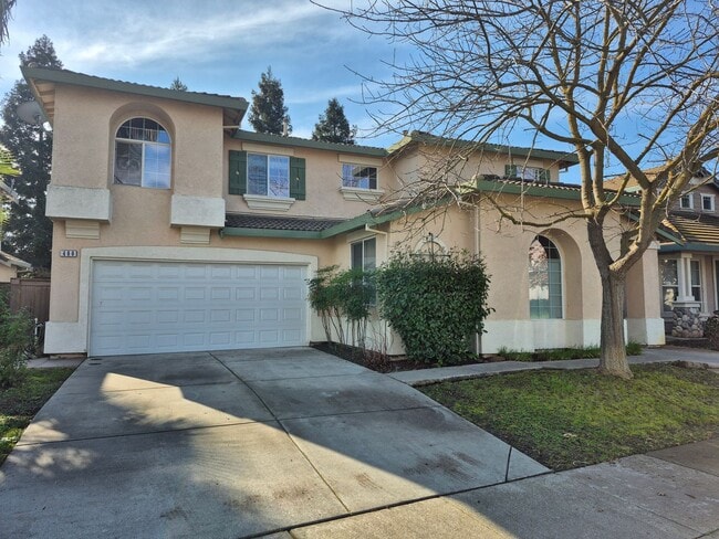 400 Aviator Cir in Sacramento, CA - Building Photo - Building Photo
