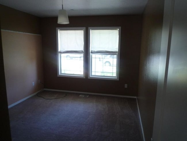 2449 Tolmie Ave in Dupont, WA - Building Photo - Building Photo