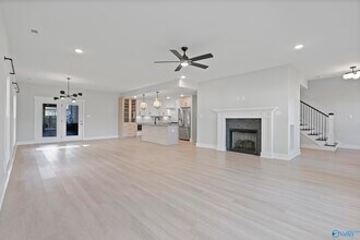 2703 8th Ave SW in Huntsville, AL - Building Photo - Building Photo