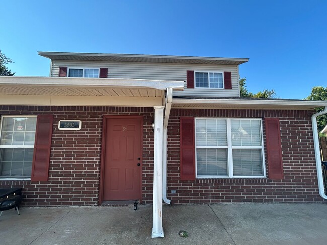 property at 3503 SW Victoria Pl