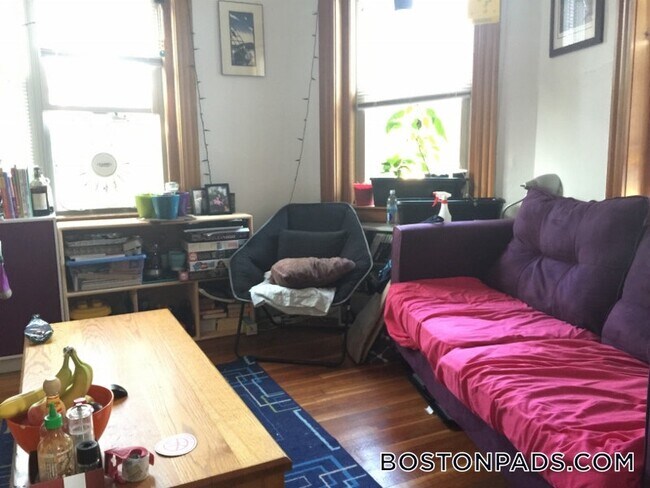 99 Hancock St in Cambridge, MA - Foto de edificio - Building Photo