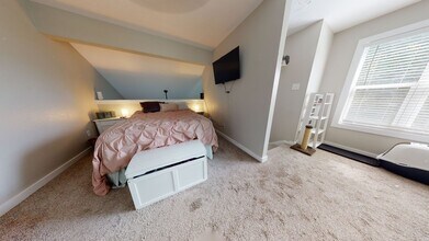 900 Autumn Cir in College Station, TX - Foto de edificio - Building Photo