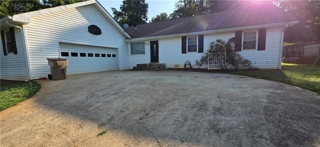5143 Ponderosa Farm Rd in Gainesville, GA - Building Photo - Building Photo