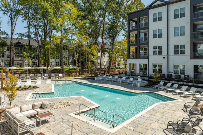 Tapestry Forest Creek in Collierville, TN - Building Photo - Building Photo