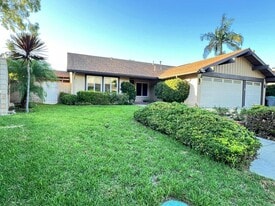 111 Avenida Santa Anita in La Habra, CA - Building Photo