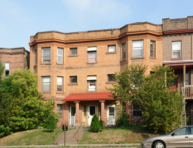 New York Building in Duluth, MN - Building Photo - Building Photo