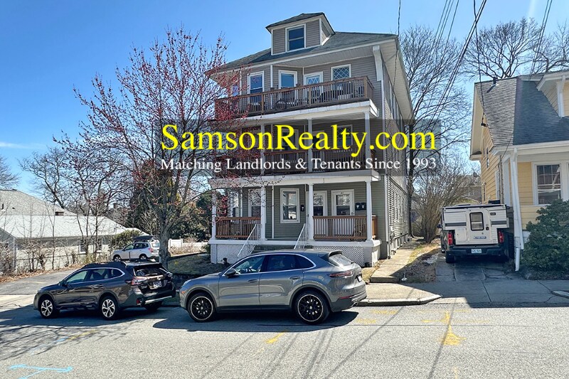 43 12th St in Providence, RI - Building Photo