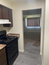 Oak Forest Apartments in Lake Orion, MI - Foto de edificio - Building Photo