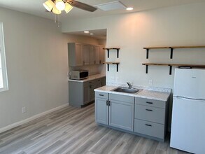 24445 Leafwood Dr in Murrieta, CA - Building Photo - Building Photo