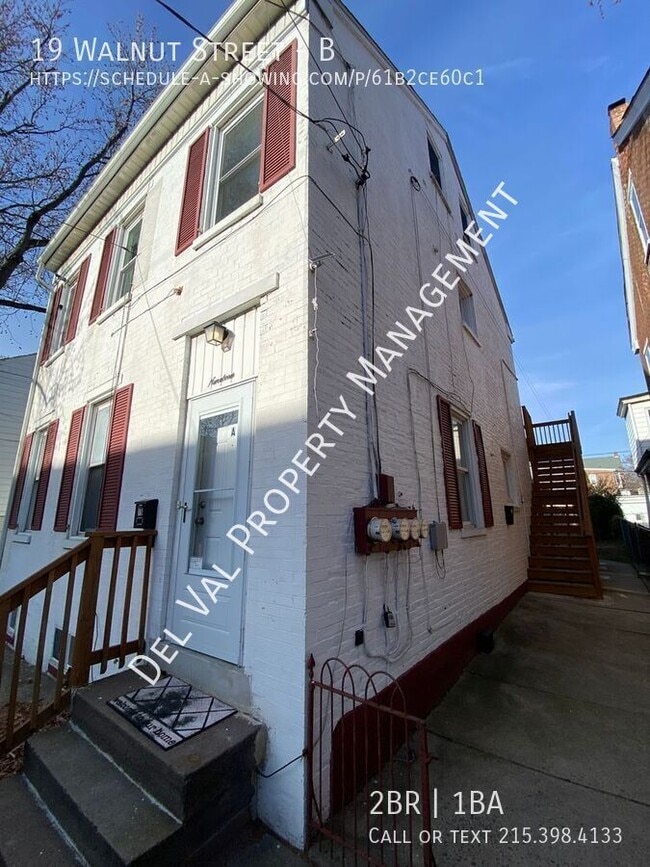 19 Walnut St in Pottstown, PA - Building Photo - Building Photo