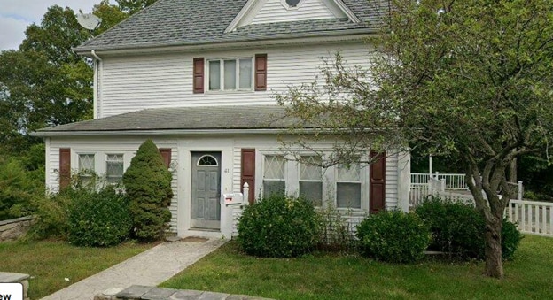 property at 41 Trask St