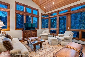 315 S 1st St in Aspen, CO - Building Photo - Building Photo