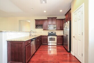 2534 W Beverly Rd. in Phoenix, AZ - Foto de edificio - Building Photo