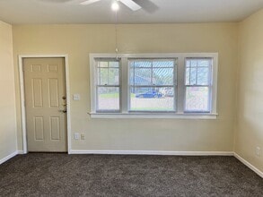 1652 Collins Ave in Wichita Falls, TX - Building Photo - Building Photo