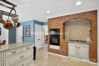 18606 Cabin Rd in Triangle, VA - Building Photo - Building Photo